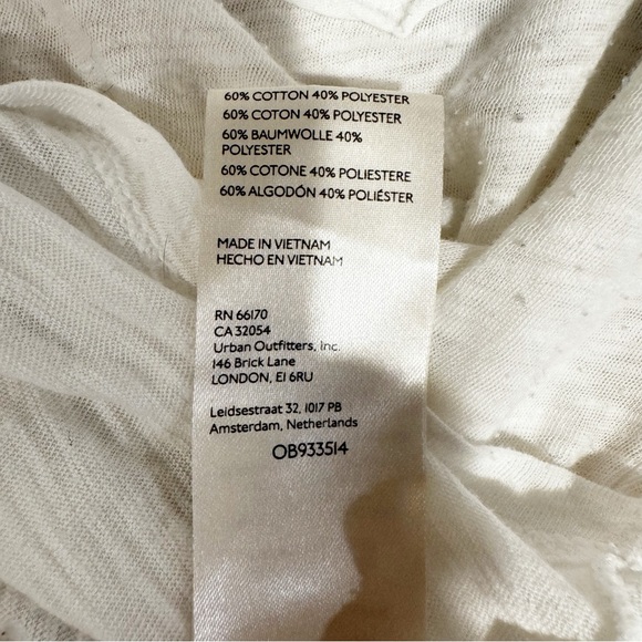 Free People | Long Sleeve White Pocket Tee w/ Scoop Neck, Oversized Fit - Picture 6 of 7